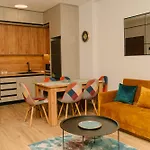 Flat On Relaxing Apartment *