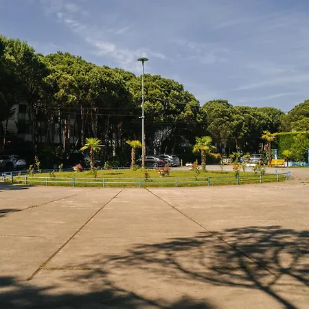 Flat On Relaxing ゴーレム