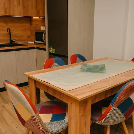 Flat On Relaxing Apartment Golem (Tirana)