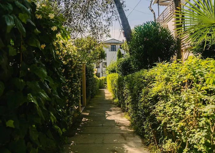 Flat On Relaxing * Golem (Tirana)